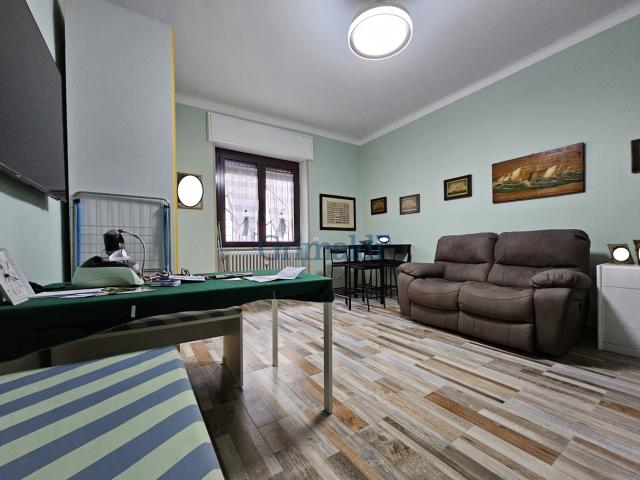 Appartamento in vendita a Vittuone, Lombardia