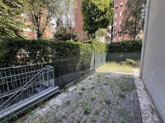 Appartamento in affitto a Oltresempione, Legnano