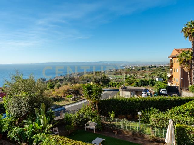 Appartamento in vendita a Vampolieri, Aci Catena