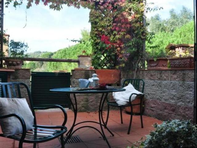 Appartamento in vendita a Rio, Toscana