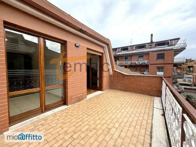 Appartamento in affitto a Municipio Roma VI, Roma Capitale