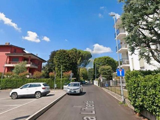 Appartamento in affitto a Vedano al Lambro, Monza e della Brianza