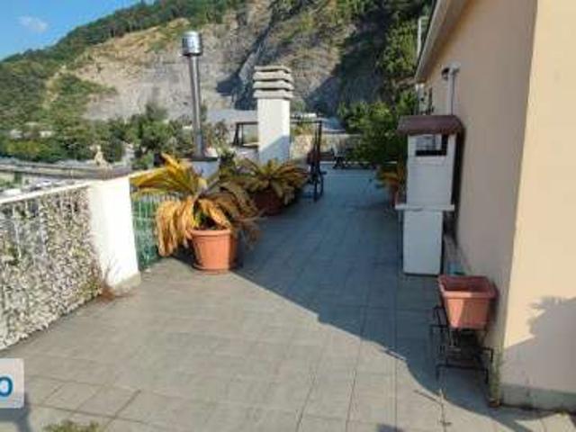 Appartamento in affitto a Media Val Bisagno, Serra Riccò