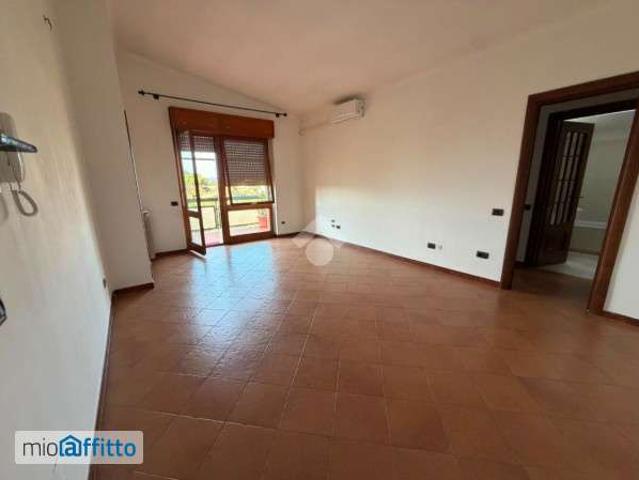 Appartamento in affitto a Municipio Roma VII, Roma Capitale