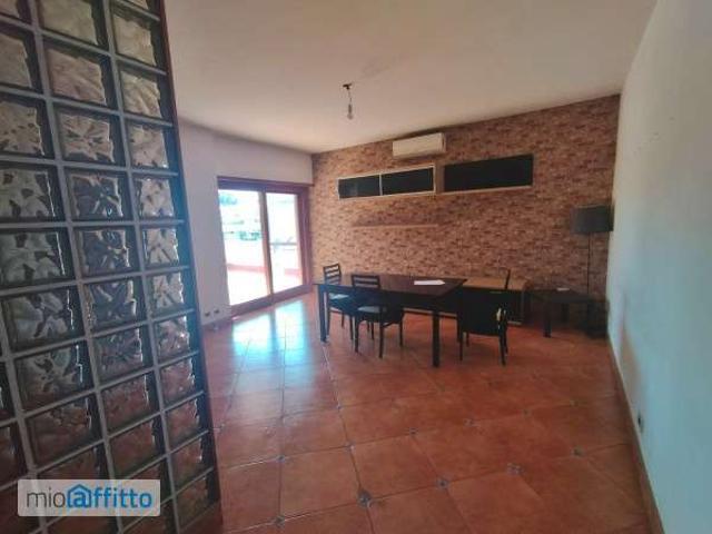 Appartamento in affitto a Ponte Linari, Roma Capitale