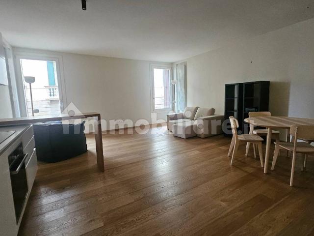 Appartamento in affitto a Vicenza, Veneto