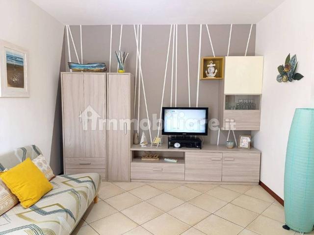 Appartamento in affitto a Borgo di Acquabella, Ortona