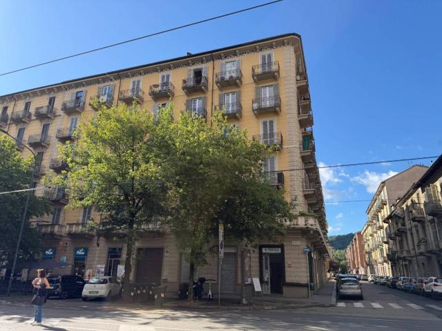 Appartamento in affitto a Circoscrizione 7, Piemonte