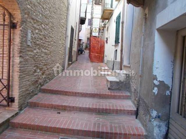 Appartamento in affitto a Quartiere Borgo, Lanciano