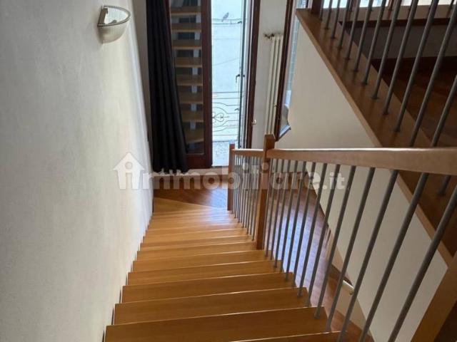 Appartamento in affitto a Borgo Dolomiti, Adria