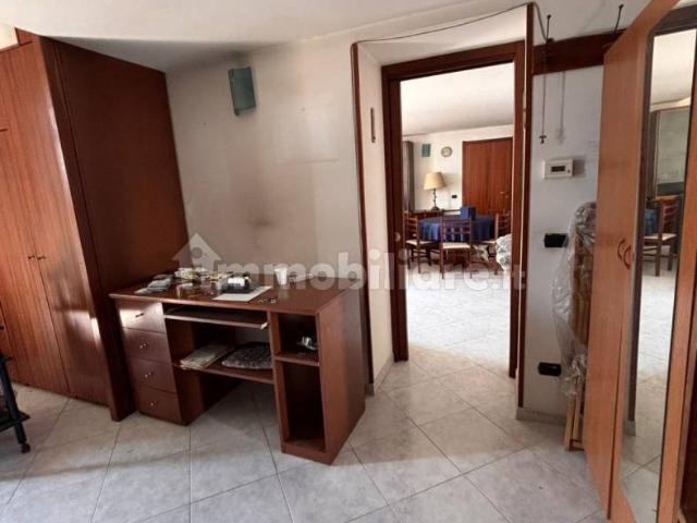 Appartamento in affitto a Municipalità 7, Campania
