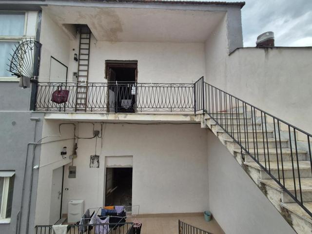 Appartamento in vendita a Caivano, Campania