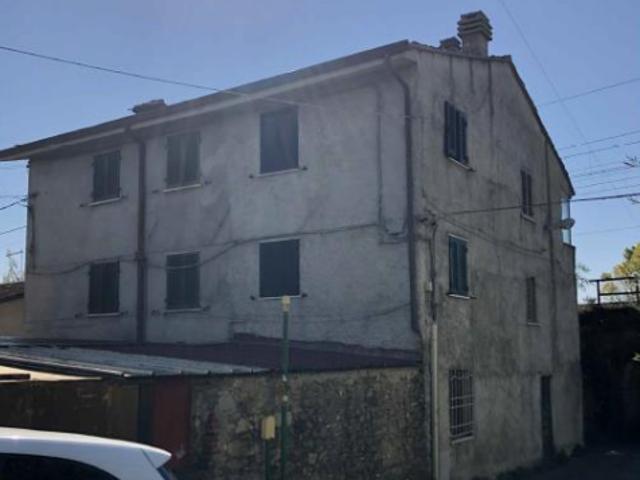 Appartamento in vendita a Sant'Antonio, Carrara