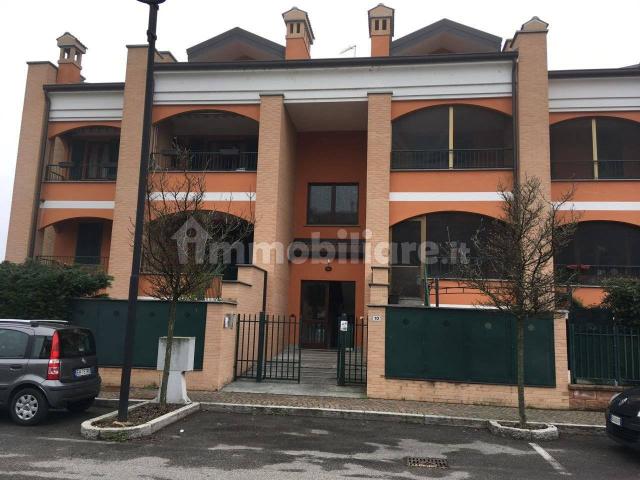 Appartamento in affitto a Giussago, Lombardia