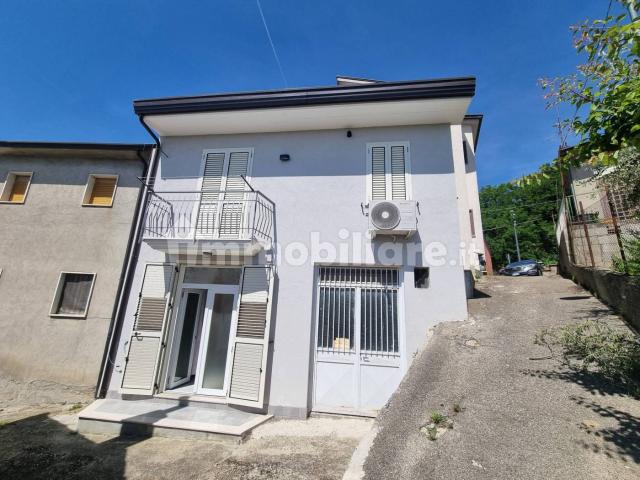 Appartamento in affitto a Fogliaro, Galbiate