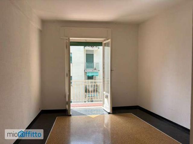 Appartamento in affitto a Medio Levante, Serra Riccò