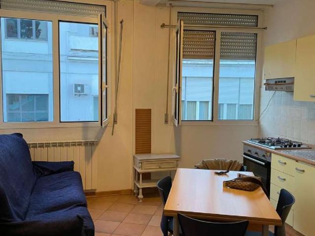 Appartamento in affitto a Palombare, Marche