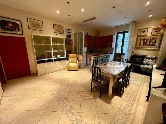 Appartamento in affitto a Municipio 1, Puglia