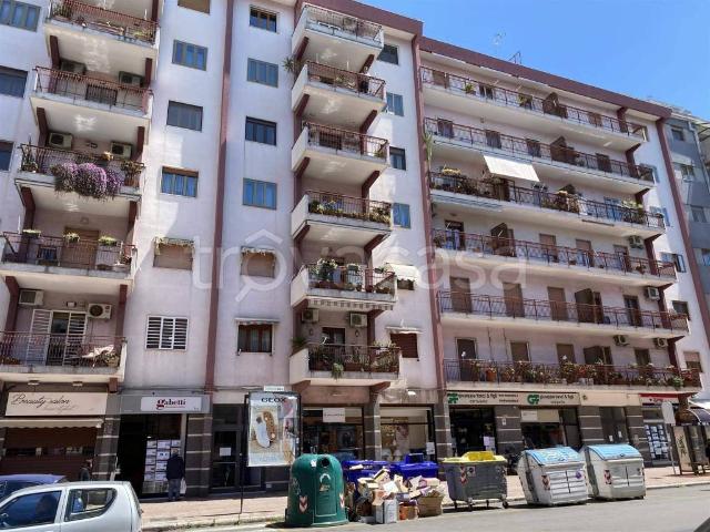 Appartamento in affitto a Municipio 2, Puglia