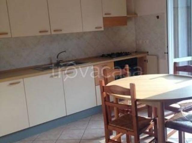 Appartamento in affitto a Berbenno, Lombardia
