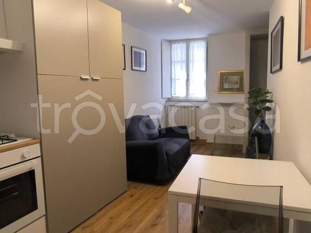 Appartamento in affitto a Zona Centro, Brescia