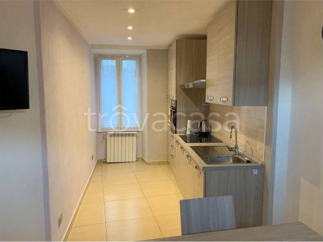 Appartamento in affitto a Brienno, Como