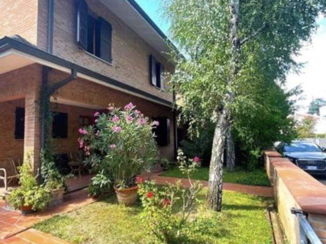 Appartamento in affitto a Unione delle Terre d'Argine, Carpi