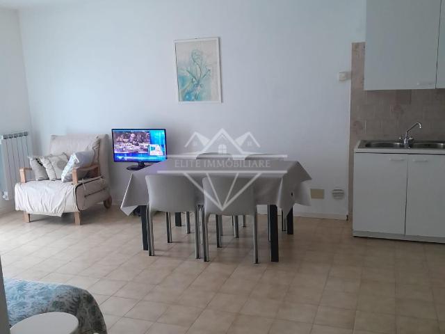 Appartamento in affitto a Marina di Carrara, Carrara