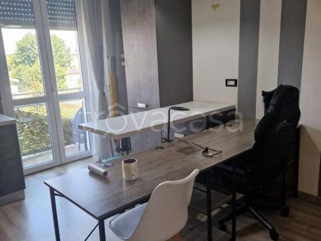 Appartamento in affitto a Castellanza, Lombardia