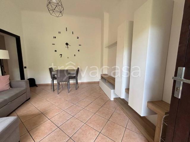 Appartamento in affitto a Castegnate, Castellanza