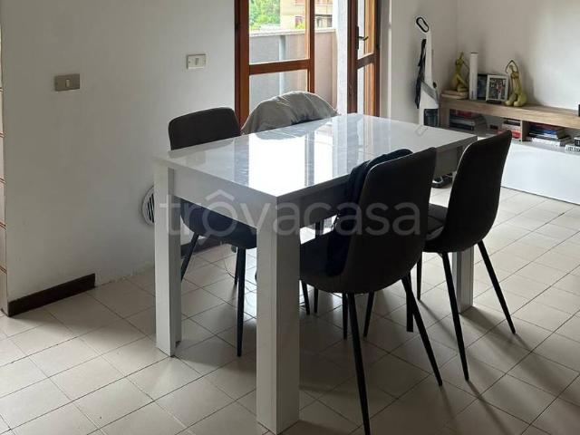 Appartamento in affitto a Cernusco Sul Naviglio, Lombardia