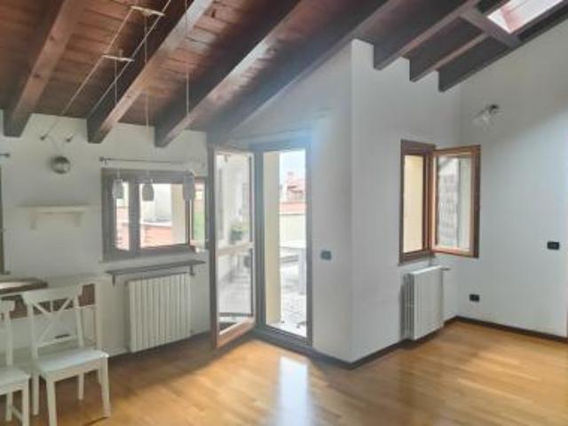 Appartamento in affitto a Certosa Di Pavia, Lombardia