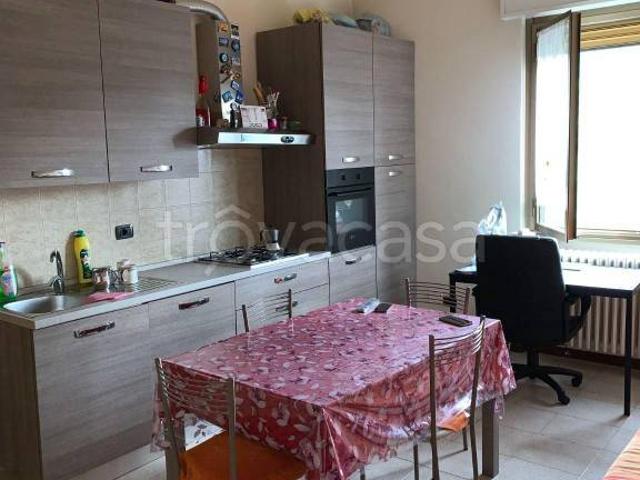 Appartamento in affitto a Villaggio Ina Casa, Cesate