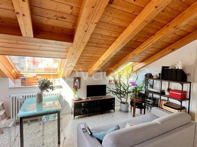 Appartamento in affitto a Sant'Agostino, Como