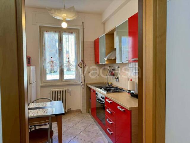 Appartamento in affitto a Caserme, Como