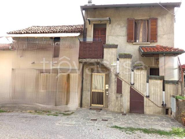 Appartamento in affitto a Cornate D'adda, Lombardia