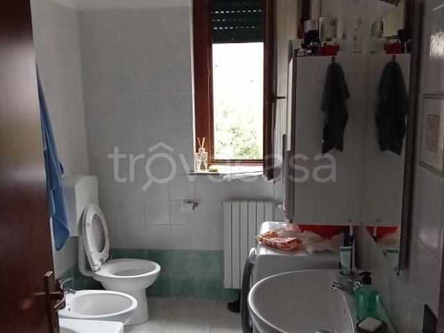 Appartamento in affitto a Arnate, Gallarate