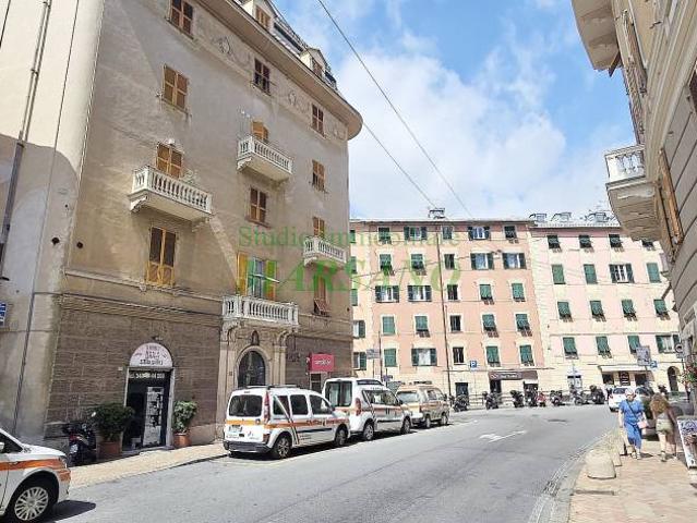 Appartamento in affitto a Levante, Serra Riccò