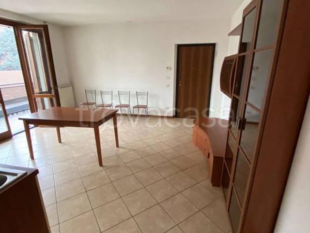 Appartamento in affitto a CIM, Lissone
