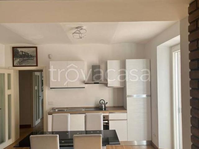 Appartamento in affitto a Magione, Umbria