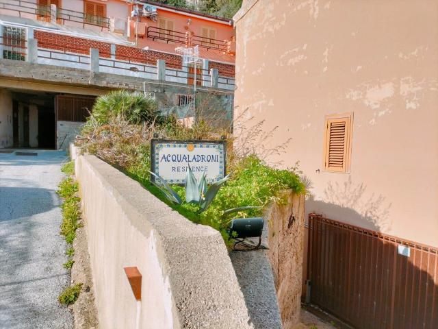 Appartamento in affitto a VI Circoscrizione, Messina