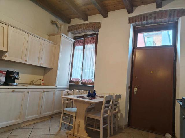 Appartamento in affitto a Morivione, Milano
