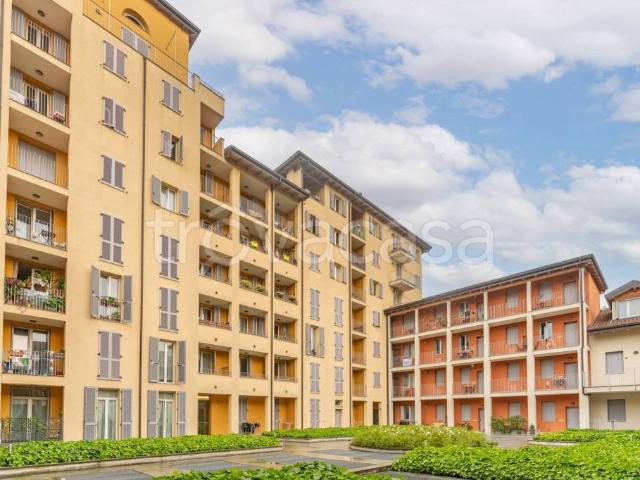 Appartamento in affitto a Municipio 8 di Milano, Milano