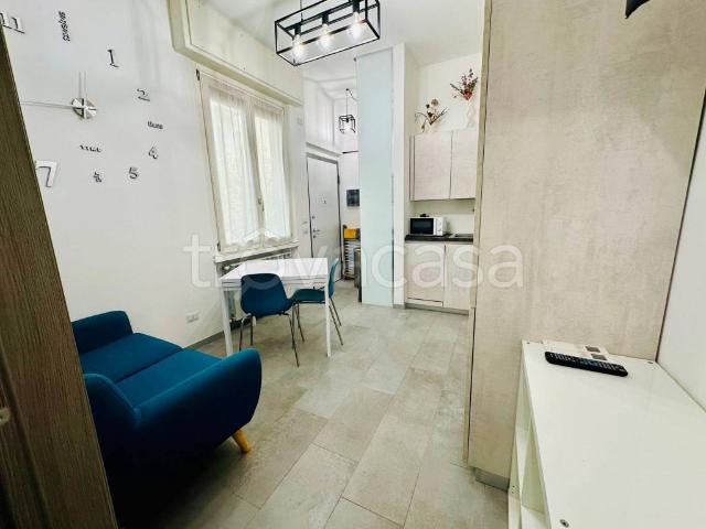 Appartamento in affitto a Municipio 9, Milano
