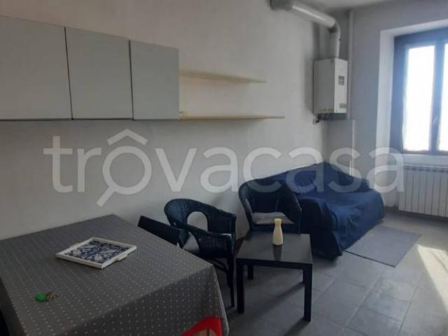 Appartamento in affitto a Municipio 9, Milano