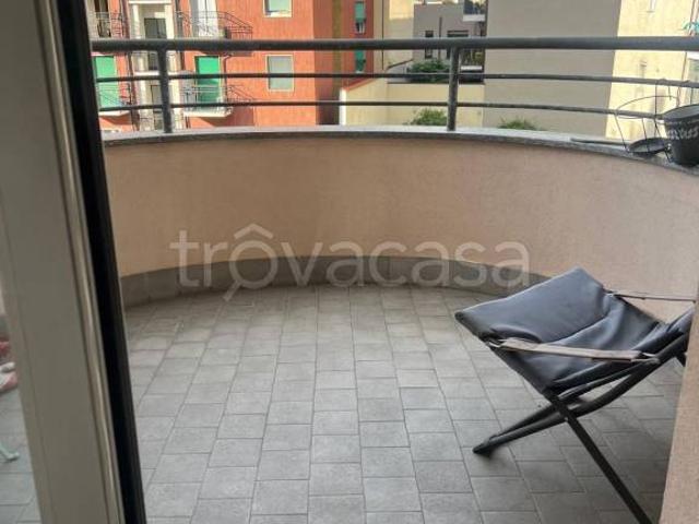 Appartamento in affitto a Municipio 9, Milano