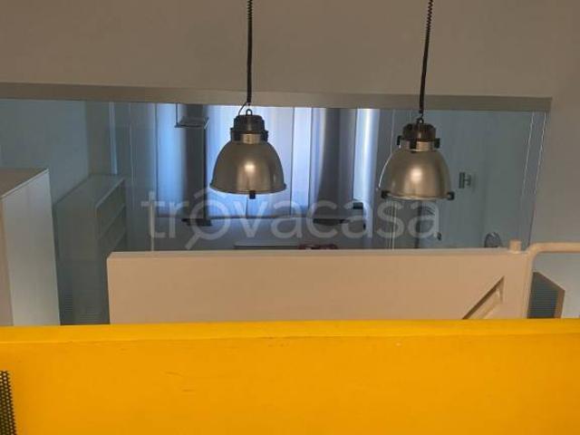 Appartamento in affitto a Municipio 6, Milano