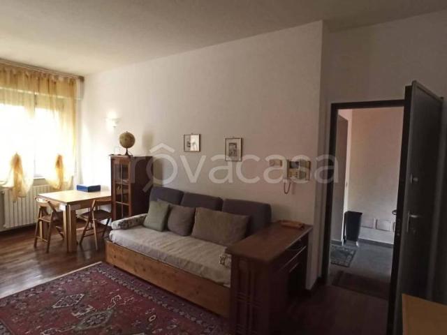 Appartamento in affitto a Municipio 5, Milano