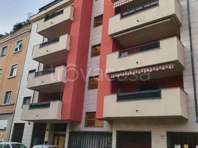 Appartamento in affitto a Municipio 5, Milano