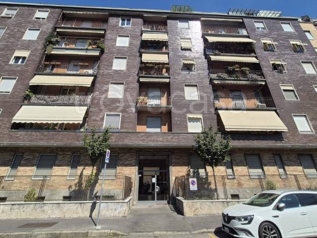 Appartamento in affitto a De Angeli - Monte Rosa, Milano